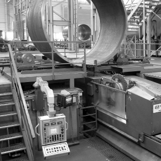 Circular & longitudinal seam milling